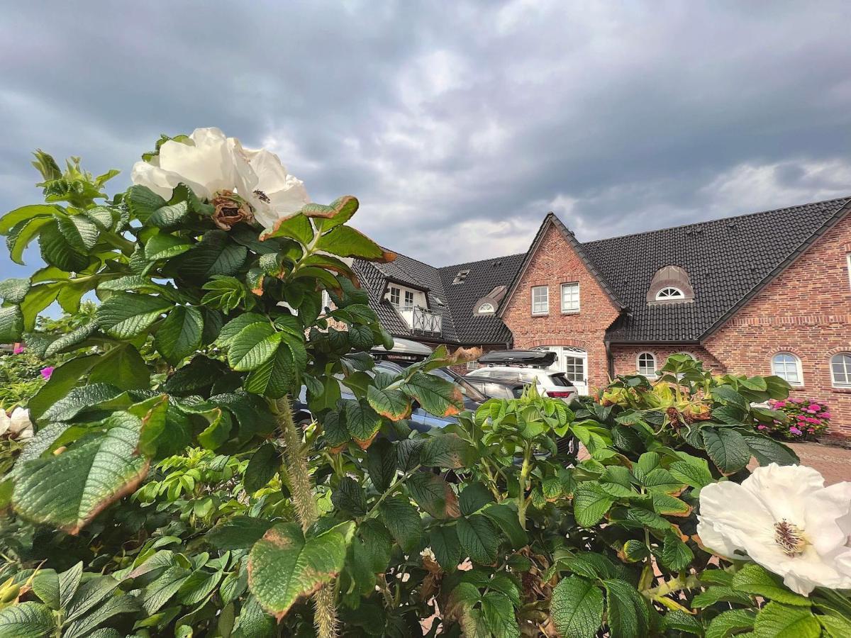 Wellenreiter Am Meer Westerland Kültér fotó